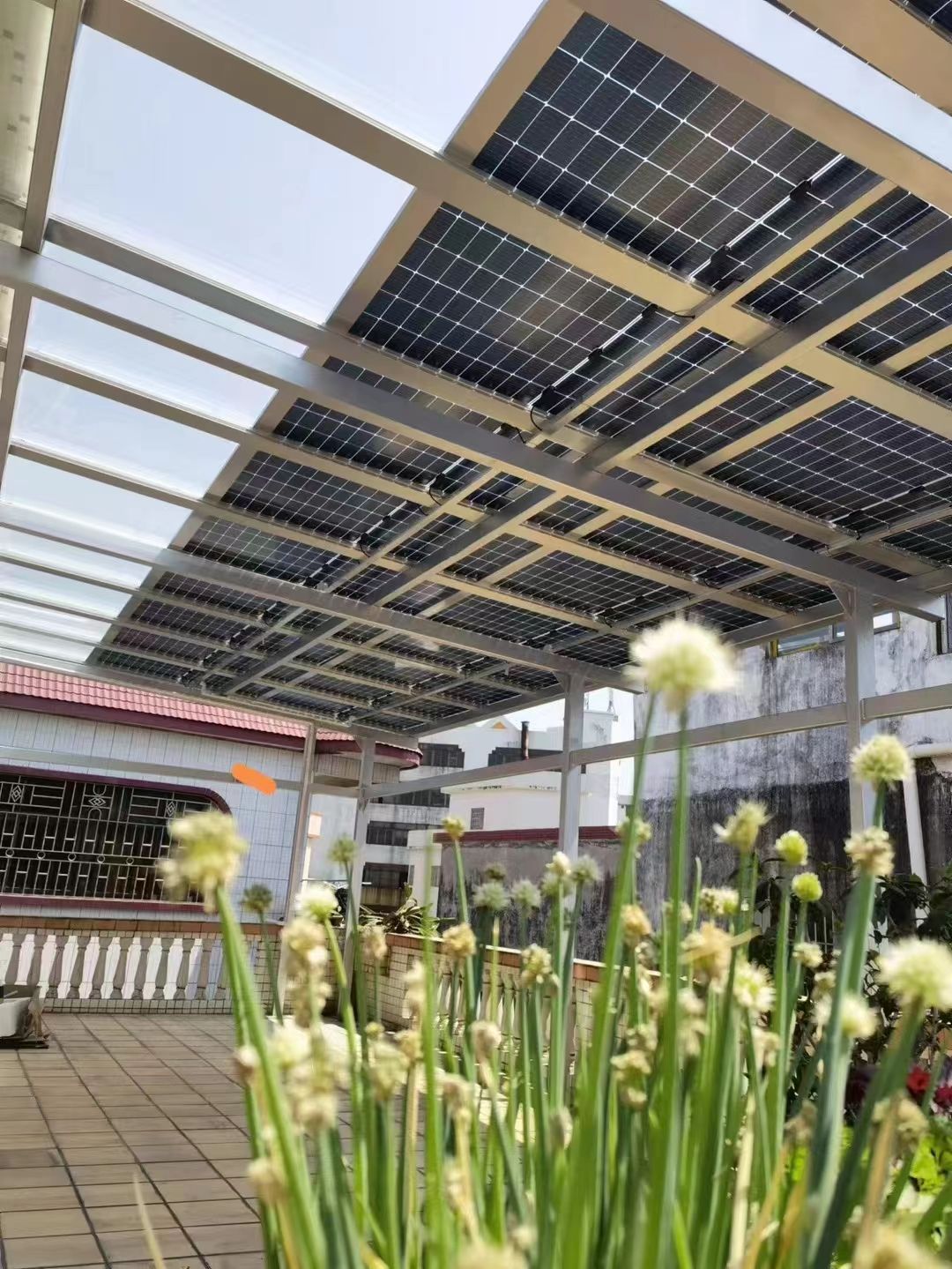 鄂州别墅家用屋顶太阳能发电系统安装